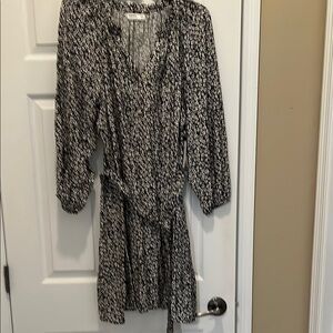 Elegant Black and White Daisy Print Women's Dress XXL Petite